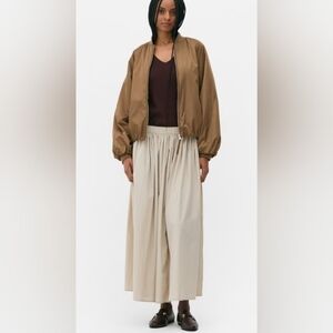 Primark Women's Ecru, A-Line Maxi Skirt w/gathered waistband. Size S